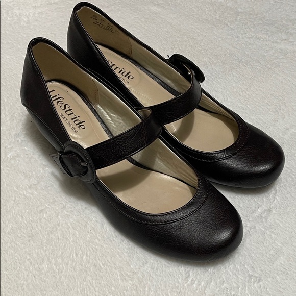 LifeStride Brown Mary Jane Heels Low Heel Pump Sz 5.5M - Picture 11 of 11